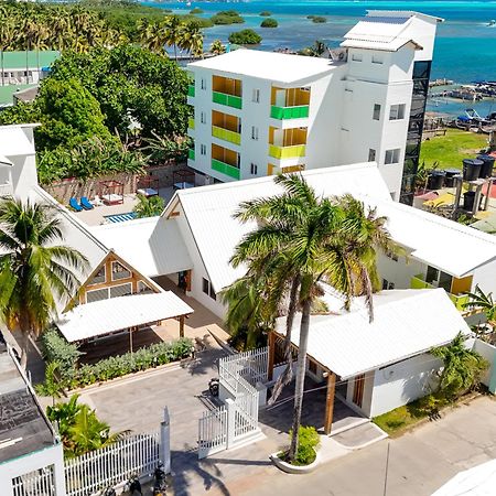 Hotel Caribbean Coral ซานอันเดรส ภายนอก รูปภาพ